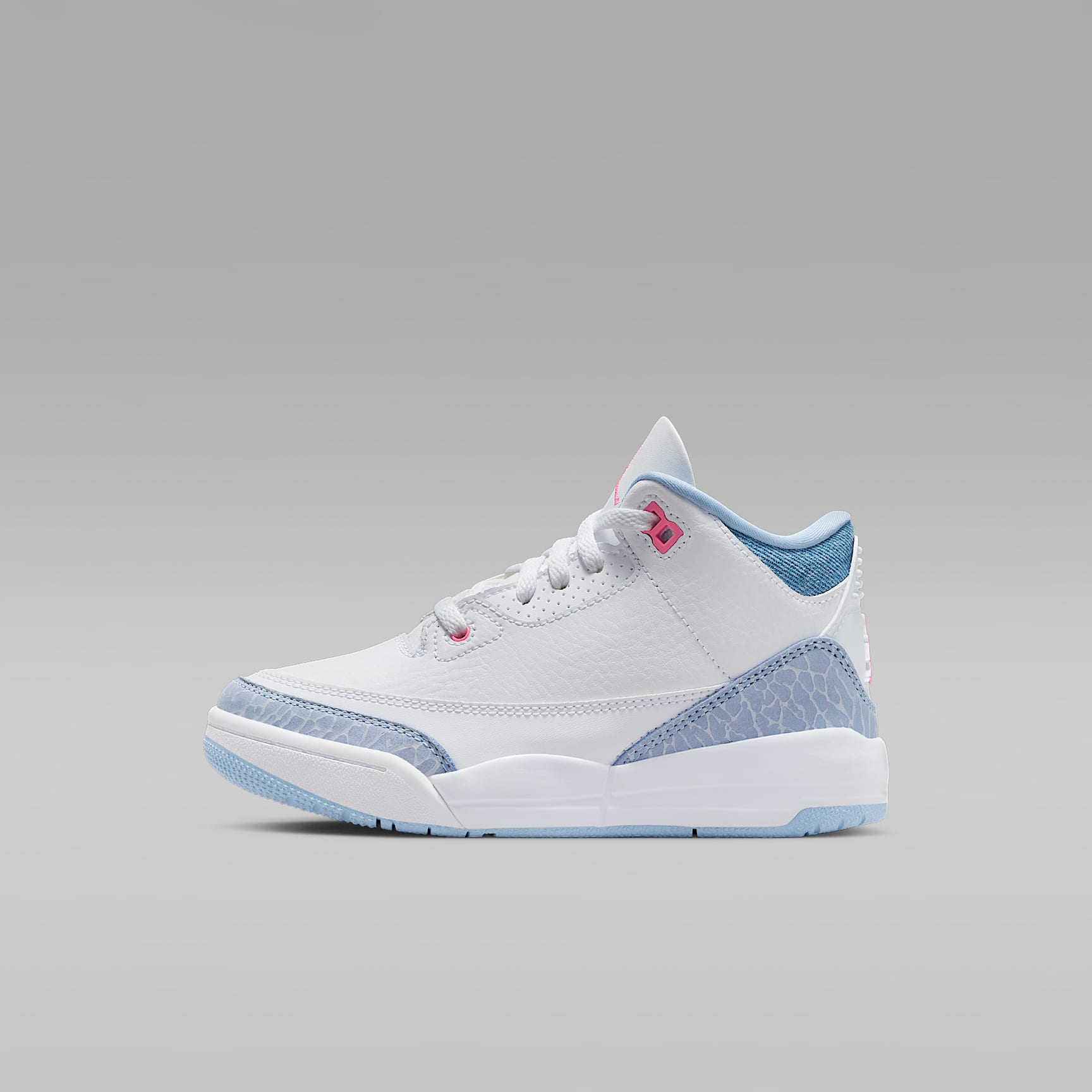 Jordan 3 Retro Younger Kids' Shoes. Nike ID